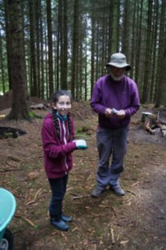 DSC02024 (Nadine with baby toad).JPG