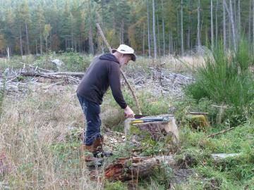 Fencing 1-Preparing poles.jpg