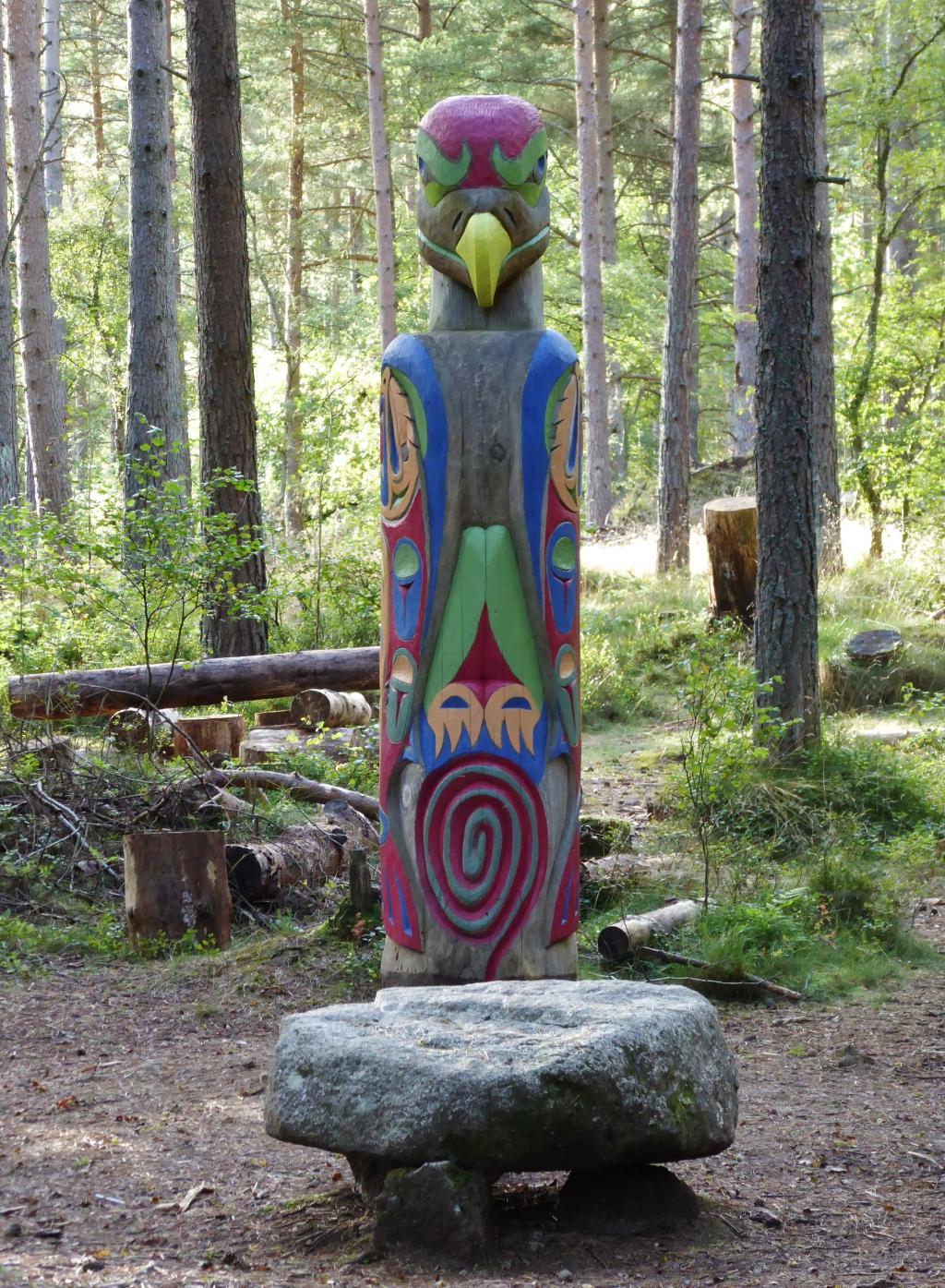 Poi14 Totem Pole